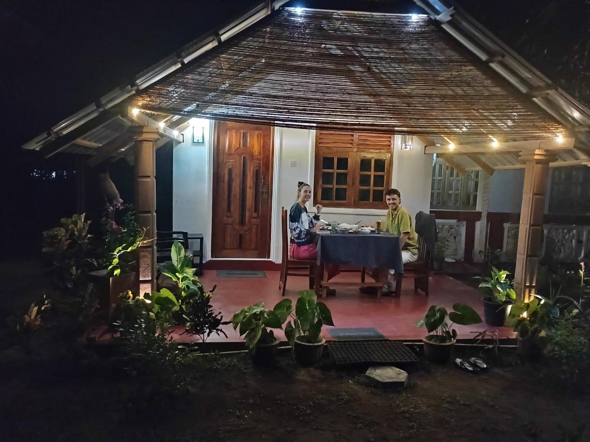 Jungle Eco Lodge & Safari Sigiriya Eksteriør bilde